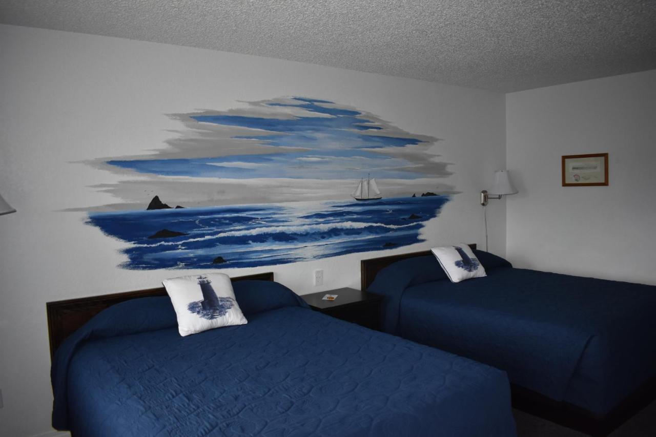 Lighthouse Cove Inn Bandon Luaran gambar A room at the motel